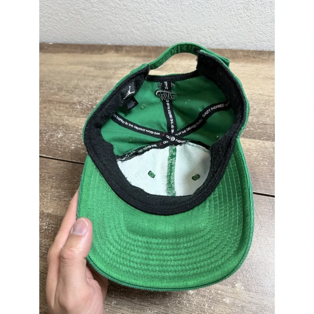 Air Jordan Wings Hat‎ Men Green Corduroy Jumpman Strap Back Cap